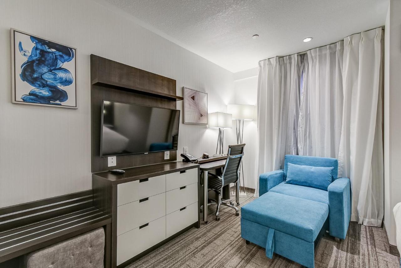Est Hotel Toronto Ngoại thất bức ảnh